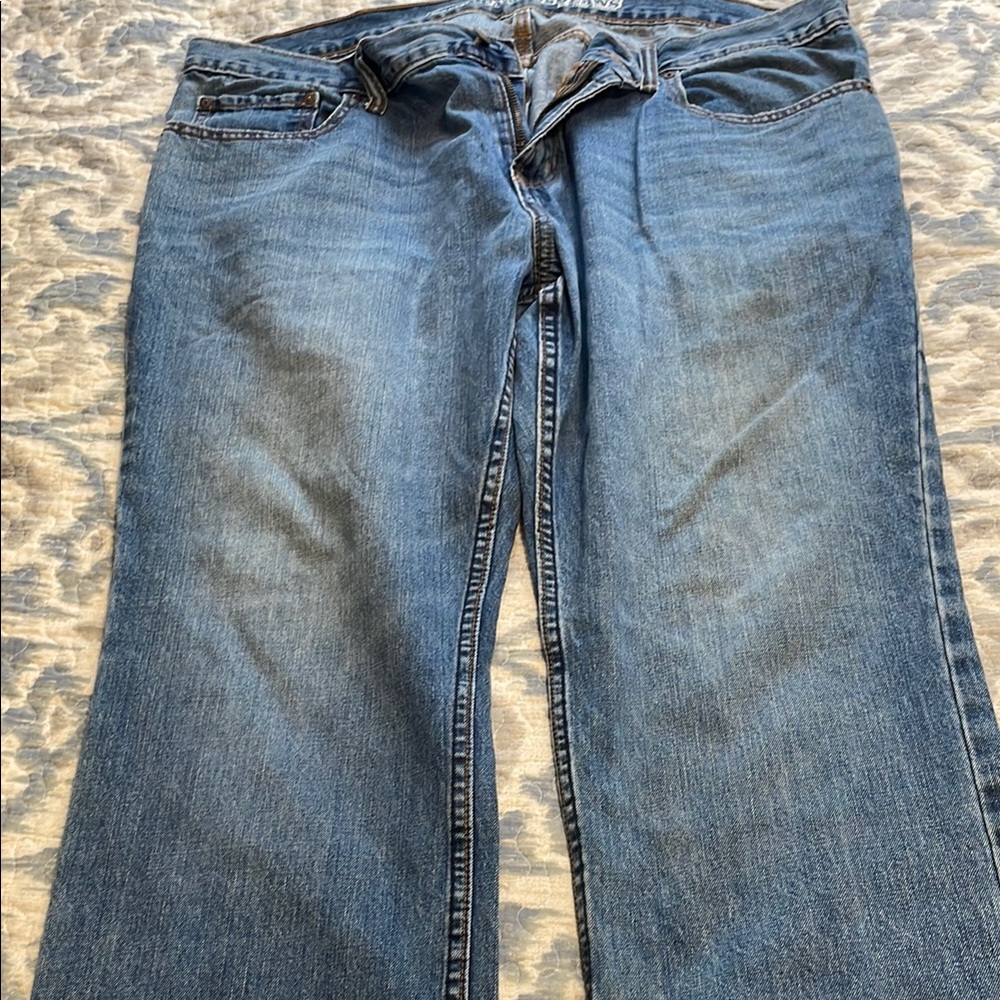 Old Navy Blue Relaxed Jeans with Subtle Fading